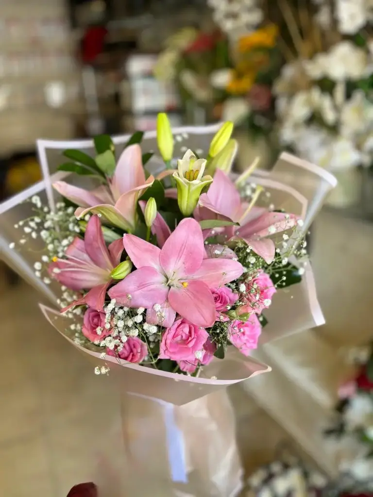 Pink Roses & Lilies Bouquet | Code 174