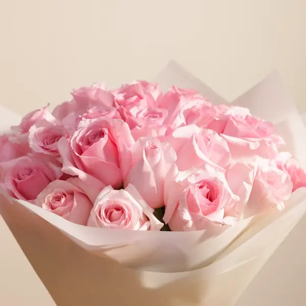 Elegant Pink Roses Bouquet | Code 183