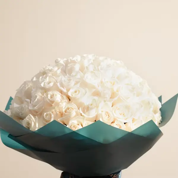 Elegant White Roses Bouquet | Code 192
