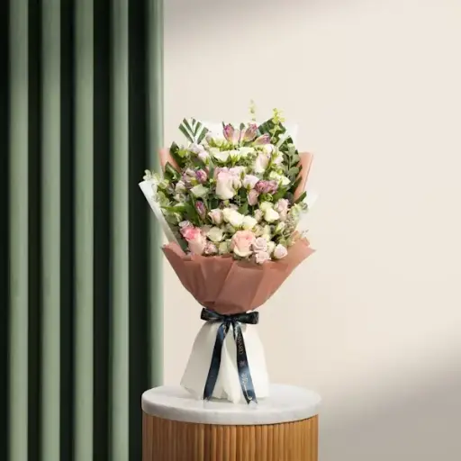 [232] Eternal Love Flowers Vase | Code 232