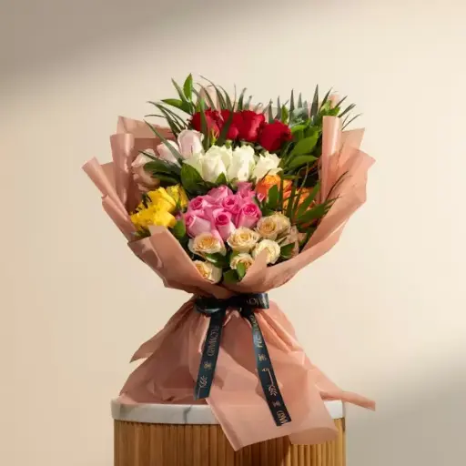 [233] Magical Mixed Roses Bouquet | Code 233