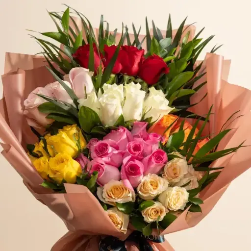 [233] Magical Mixed Roses Bouquet | Code 233